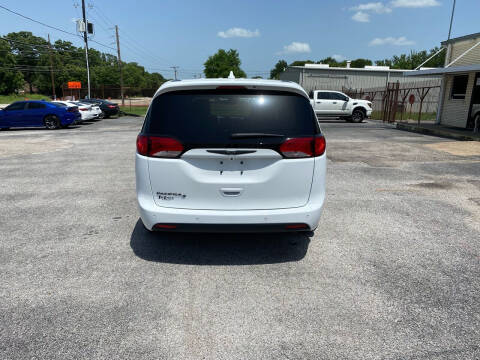 2020 Chrysler Pacifica Touring