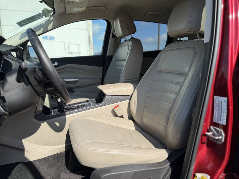 2017 Ford Escape SE