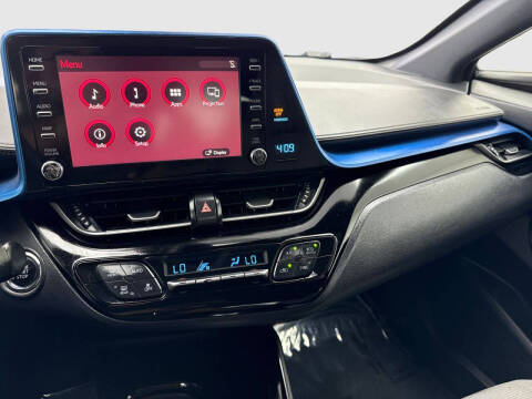 2019 Toyota C-HR XLE