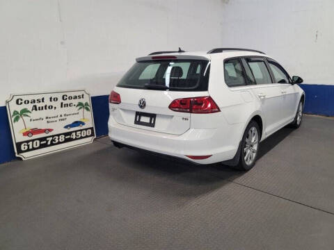 2017 Volkswagen Golf SportWagen