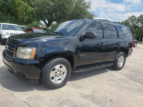 2011 Chevrolet Tahoe for sale at FAMILY AUTO BROKERS in Longwood FL