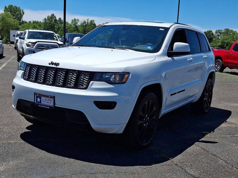 2019 Jeep Grand Cherokee Altitude