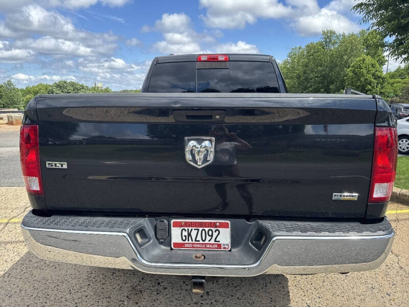 2016 RAM 1500 SLT