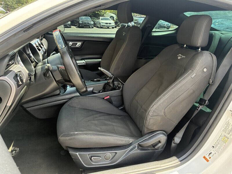 2017 Ford Mustang GT Premium