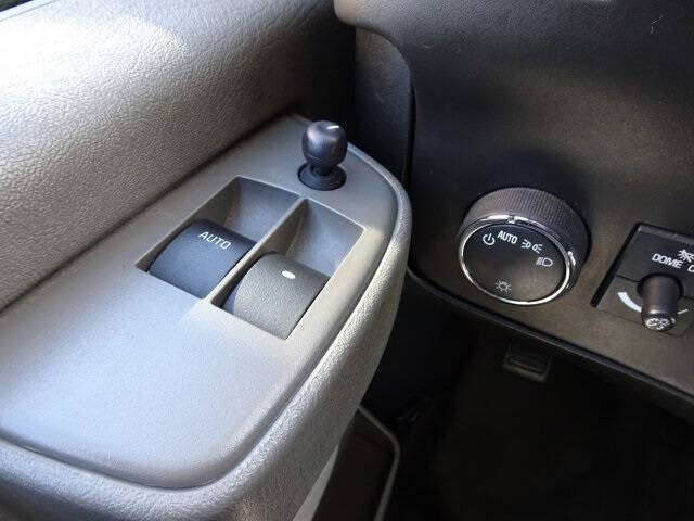 2023 GMC Savana 2500