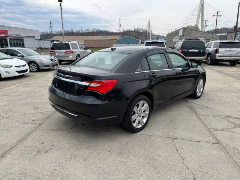 2012 Chrysler 200 Touring