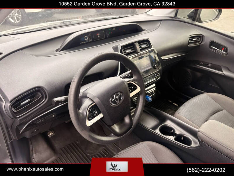 2016 Toyota Prius Two