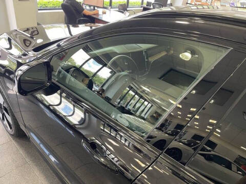 2024 Volvo XC60 Recharge T8 Plus Dark Theme