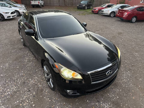 2012 Infiniti M37