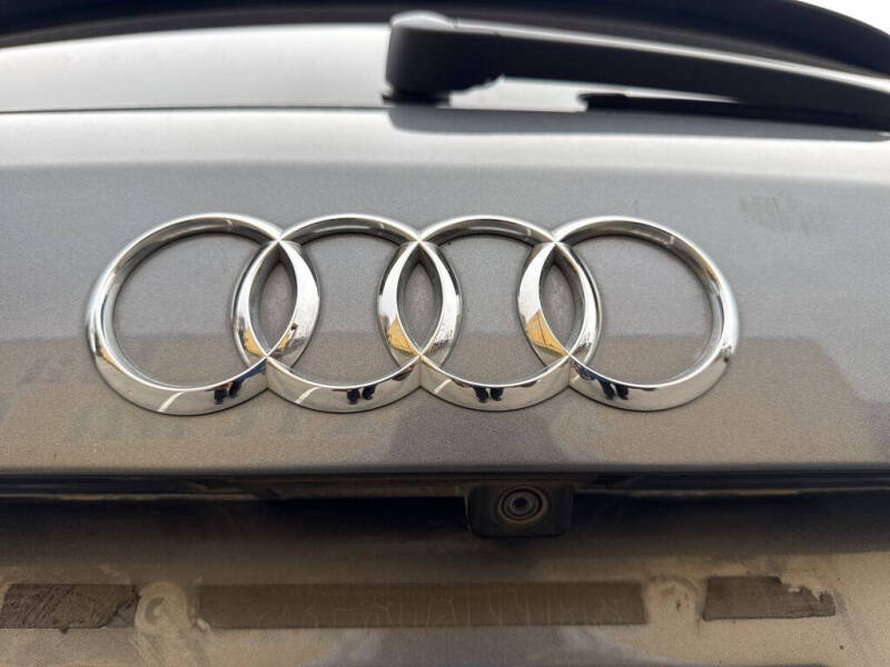 2013 Audi Q5 2.0T quattro Premium Plus