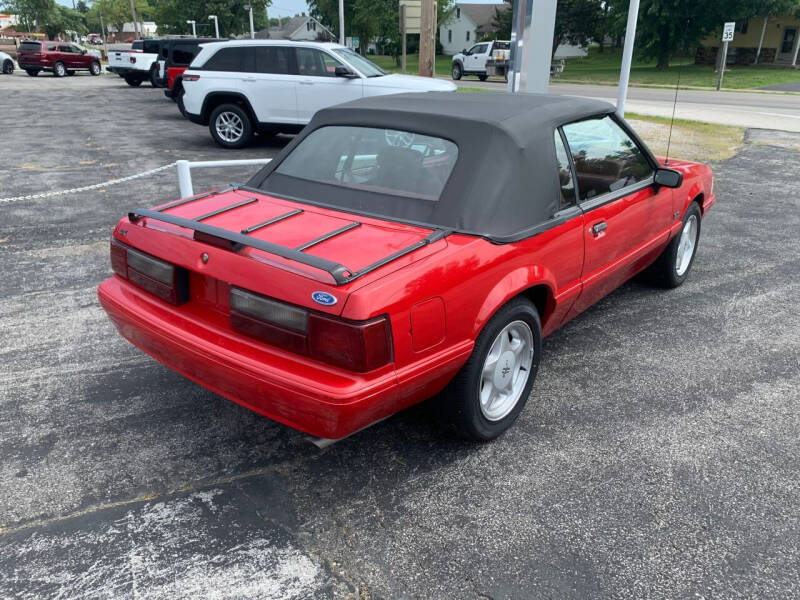 1992 Ford Mustang LX 5.0
