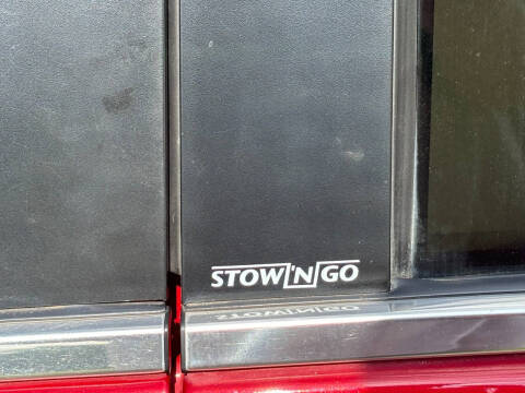 2009 Chrysler Town and Country LX