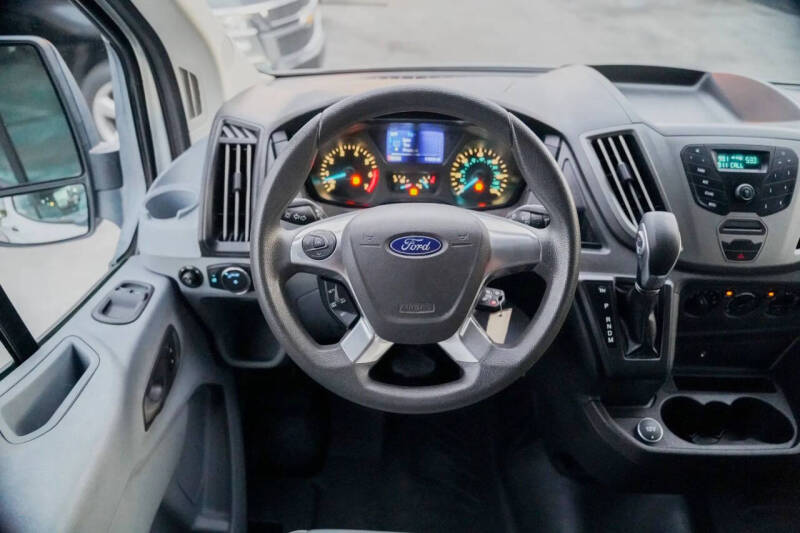 2018 Ford Transit