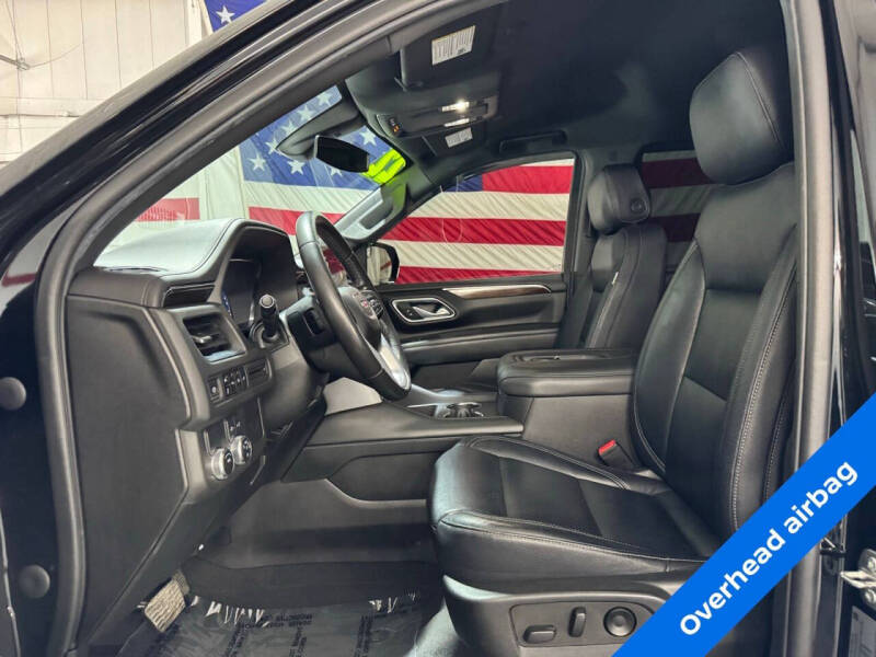 2022 GMC Yukon XL SLE