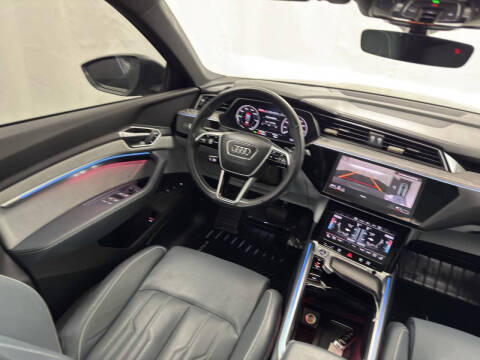 2022 Audi e-tron Sportback quattro Prestige S line
