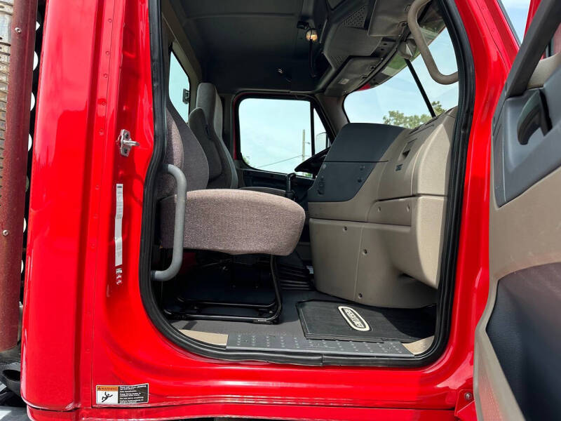 2017 Freightliner Cascadia
