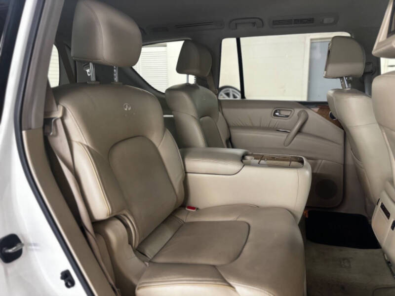 2012 Infiniti QX56