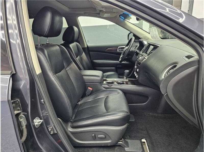 2014 Nissan Pathfinder