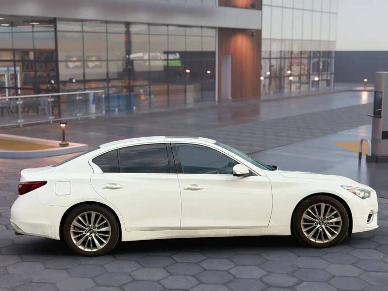 2021 Infiniti Q50 Luxe