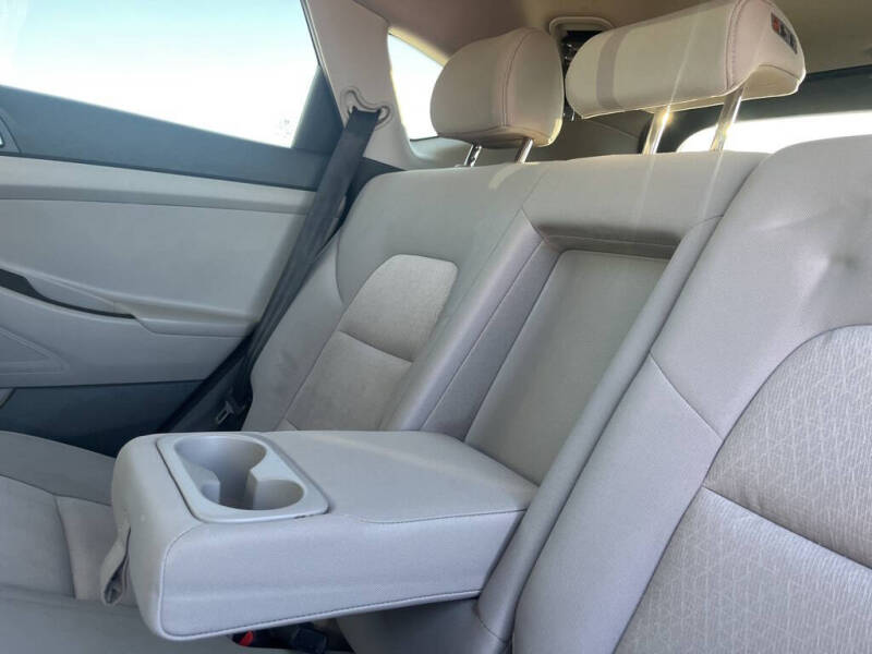 2017 Hyundai Tucson SE