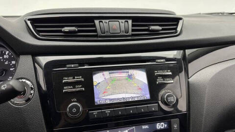 2017 Nissan Rogue Sport SV