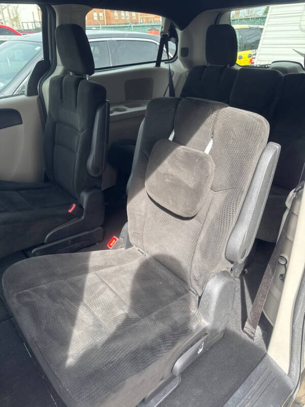 2016 Dodge Grand Caravan SE