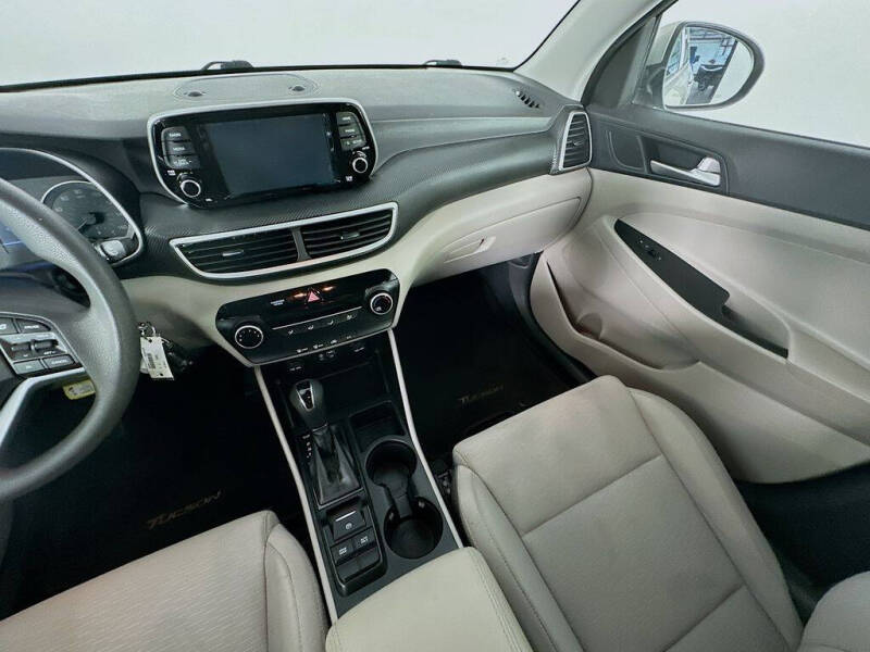 2020 Hyundai Tucson SE