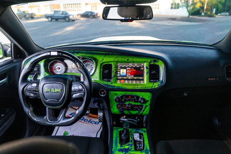 2020 Dodge Charger Scat Pack