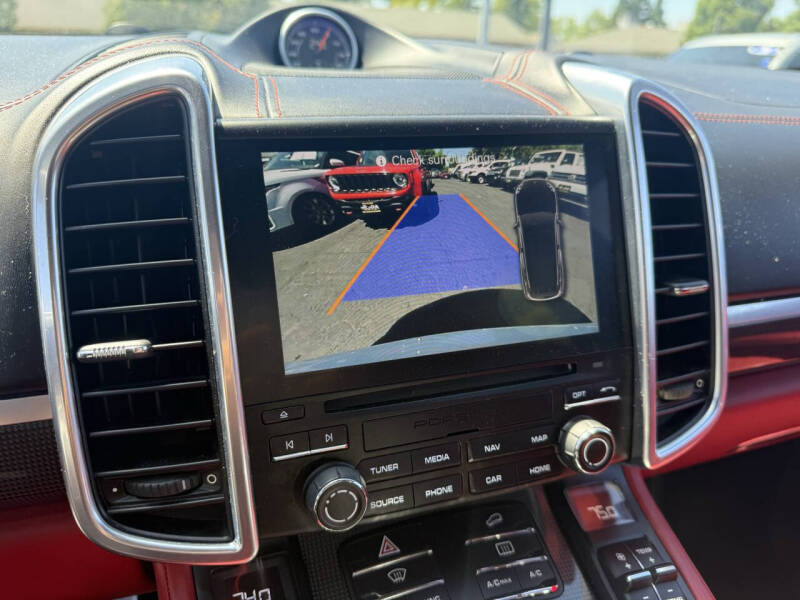 2018 Porsche Cayenne GTS