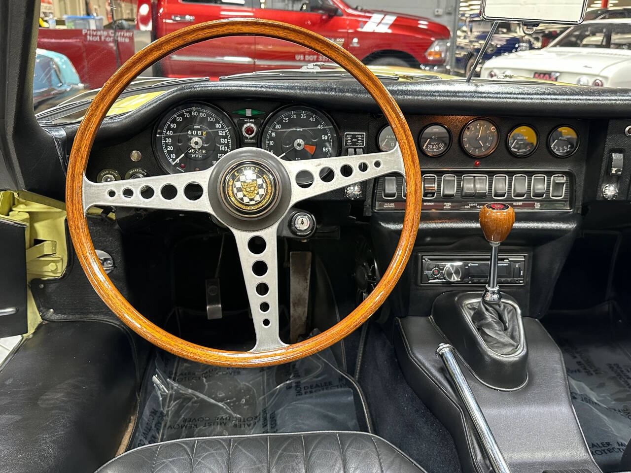 1968 Jaguar E-Type 22