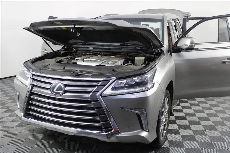 2017 Lexus LX 570