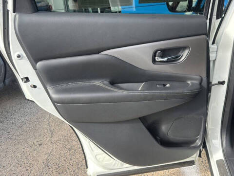 2023 Nissan Murano SV