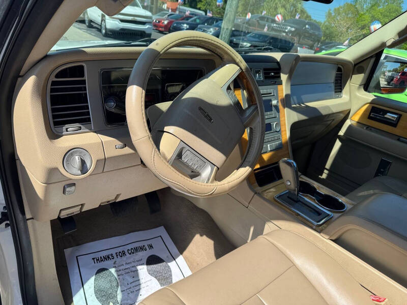 2007 Lincoln Navigator Luxury
