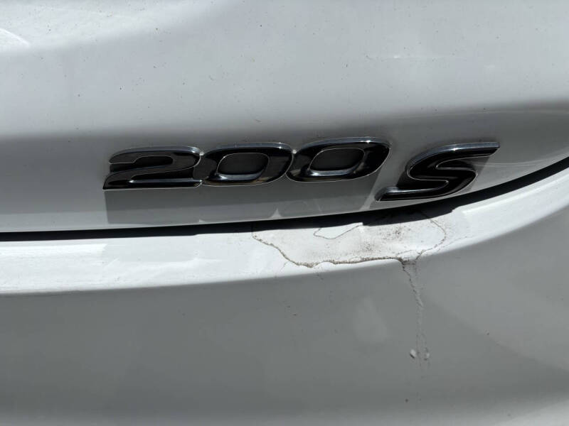 2016 Chrysler 200 S