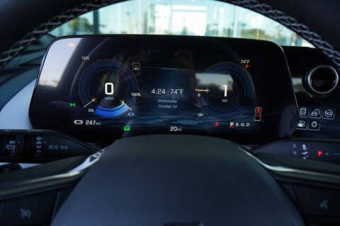 2025 Chevrolet Equinox EV LT 2