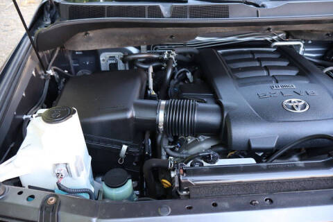 2012 Toyota Sequoia SR5