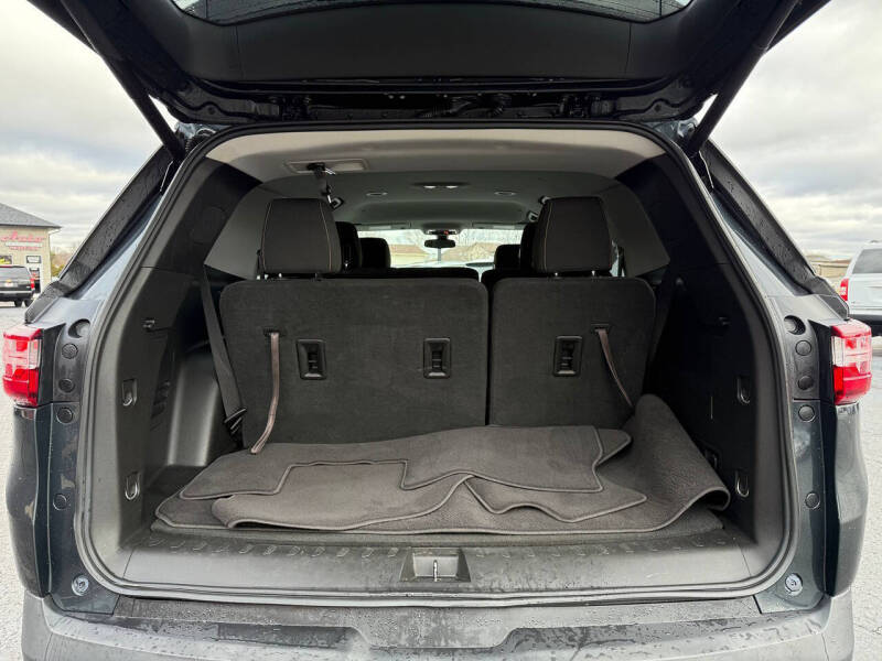 2018 Chevrolet Traverse LT Cloth