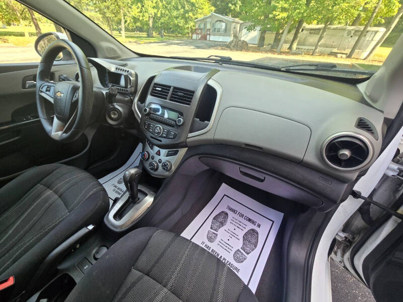 2015 Chevrolet Sonic LT Auto