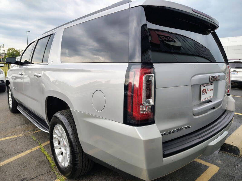 2019 GMC Yukon XL SLT