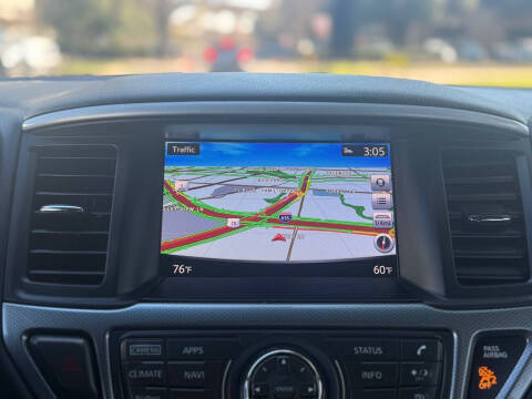 2019 Nissan Pathfinder SL