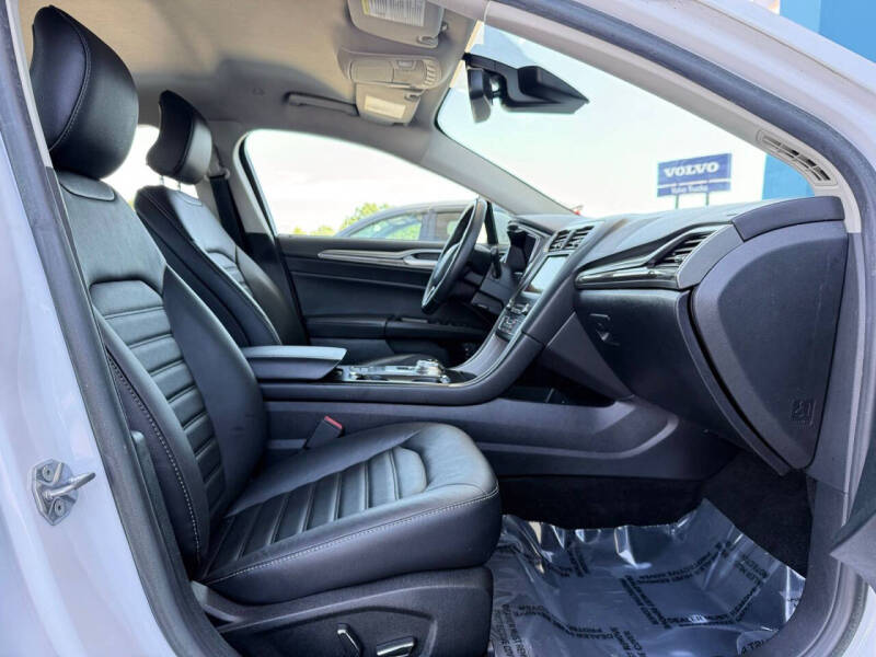 2018 Ford Fusion Hybrid SE