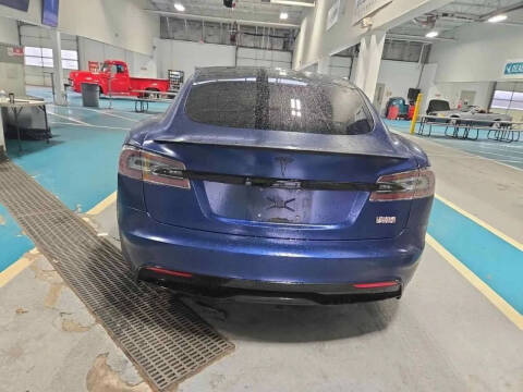 2021 Tesla Model S Plaid