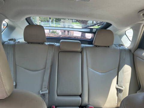 2014 Toyota Prius Four
