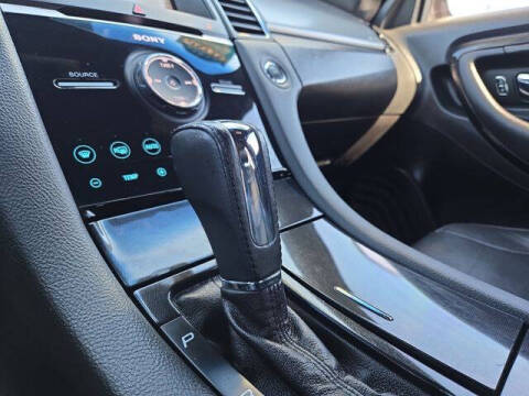 2013 Ford Taurus SHO