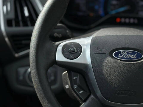 2013 Ford C-MAX Hybrid SE