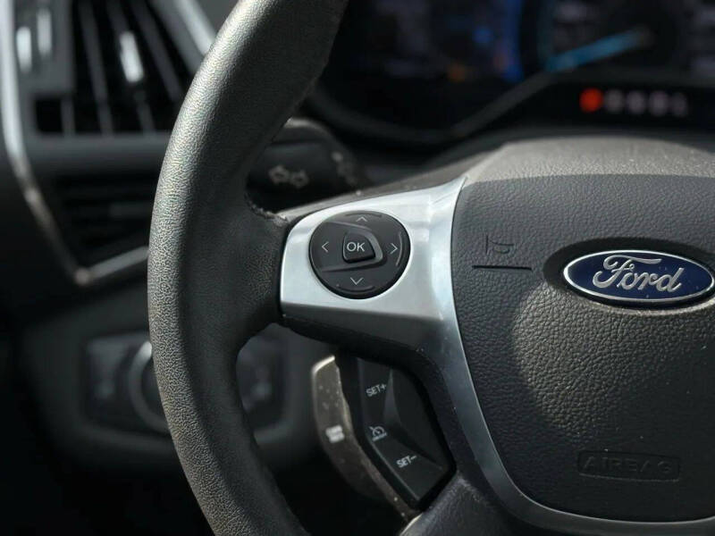 2013 Ford C-MAX Hybrid SE