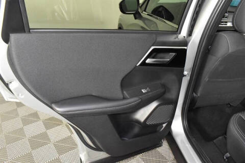 2024 Mitsubishi Outlander ES