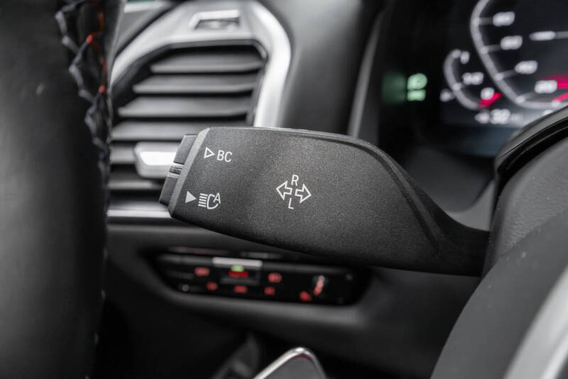 2022 BMW M8 Competition