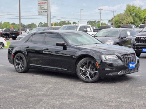 2022 Chrysler 300 Touring
