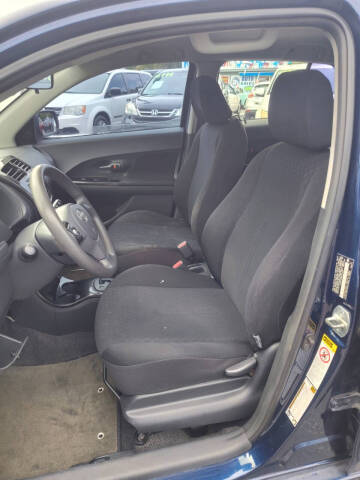 2008 Scion xD